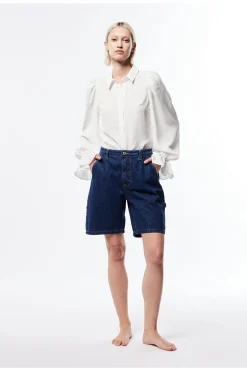 Bermuda denim con cuciture dettaglio