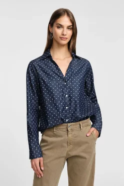 Camicia a pois con colletto classico