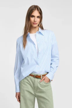 Camicia a righe con colletto classico