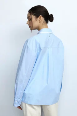 Camicia classica con tasca profilata