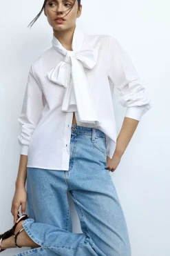 Camicia con maniche lunghe e fiocco