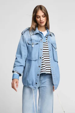 Giacca in denim con bottoni