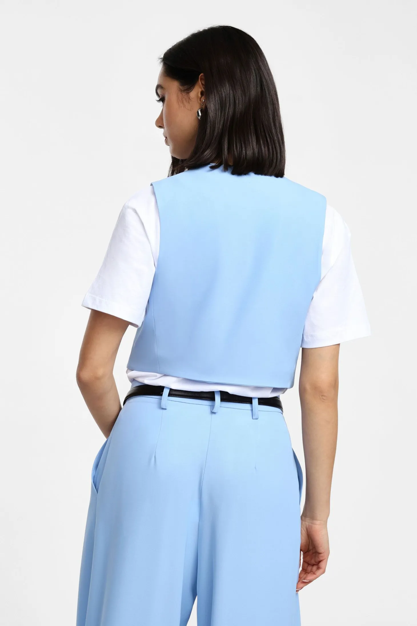 Gilet con bottoni frontali