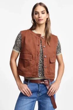 Gilet con tasche cargo e bottoni