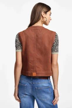 Gilet con tasche cargo e bottoni