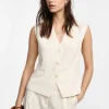 Gilet gessato con bottoni