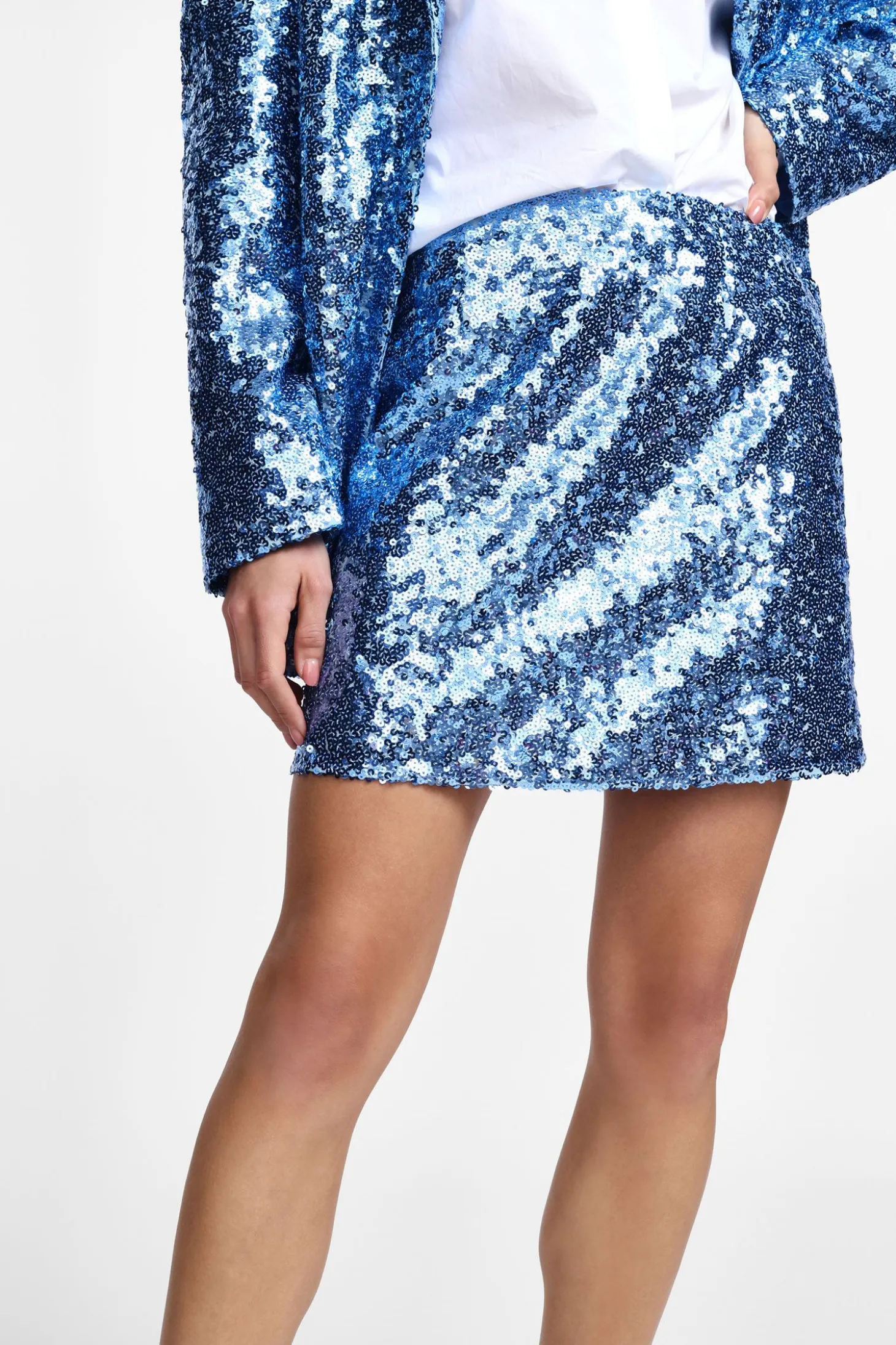 Gonna corta con paillettes