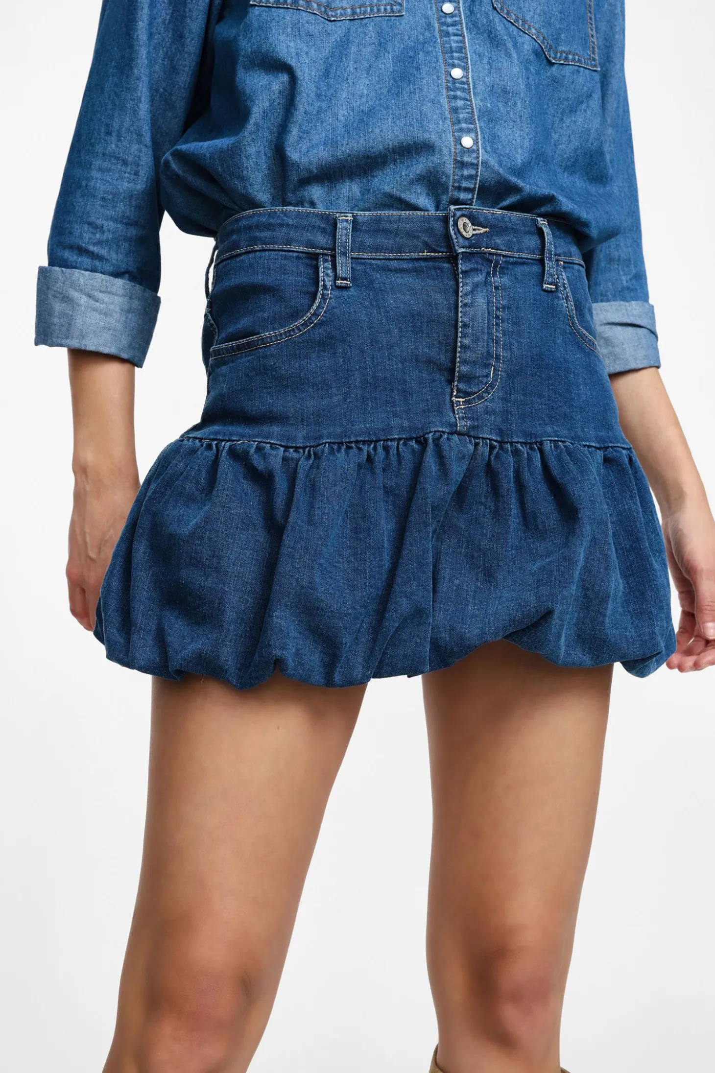 Gonna corta in denim a palloncino