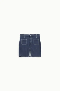 Gonna corta in denim con spacco