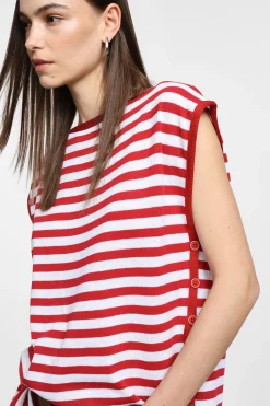 Maglia a righe con maniche corte