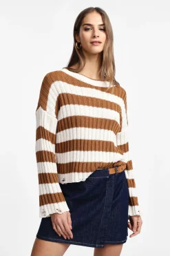 Maglione a righe con maniche lunghe effetto destroyed