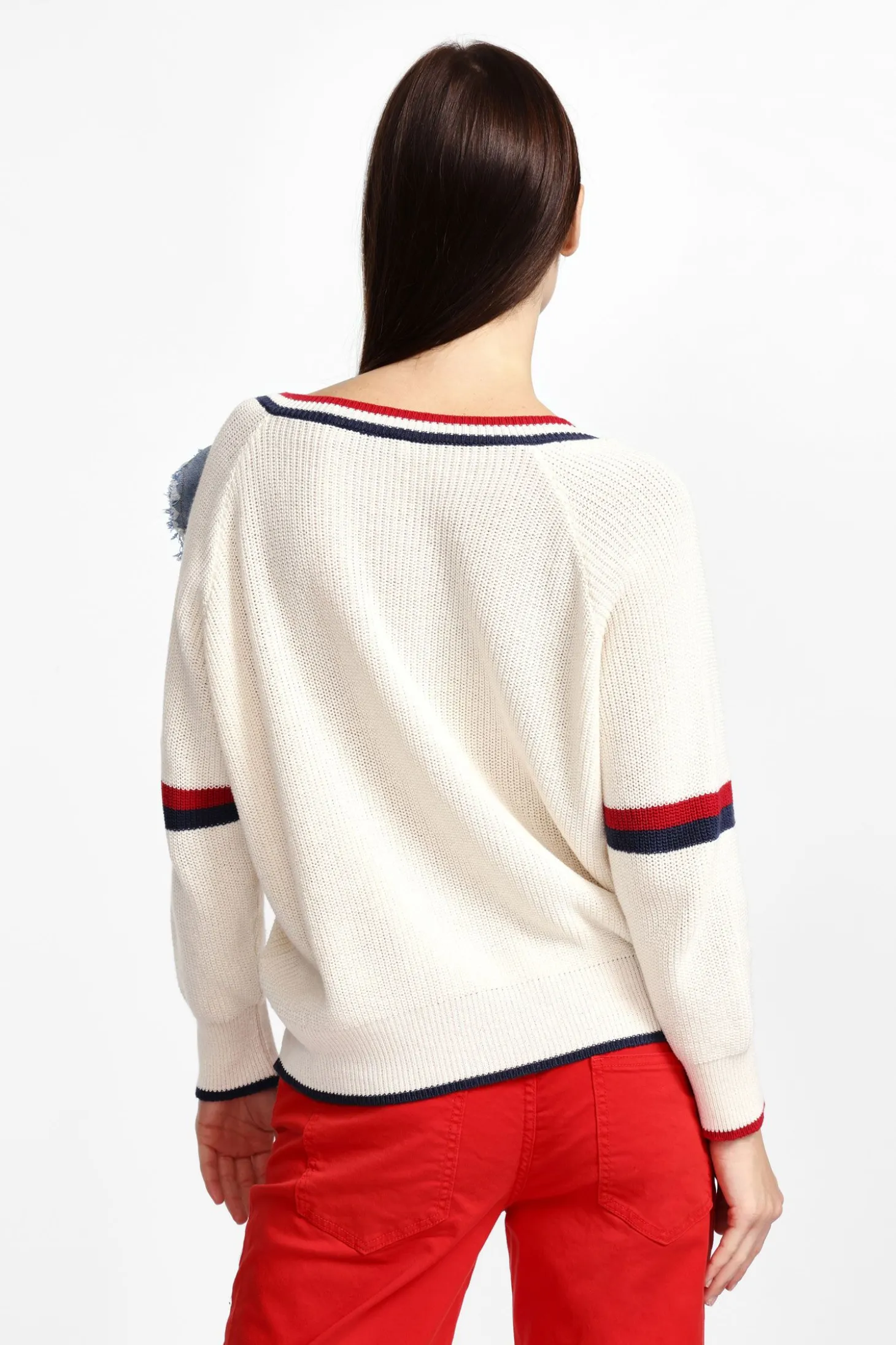 Maglione scollo a V e fiore in denim