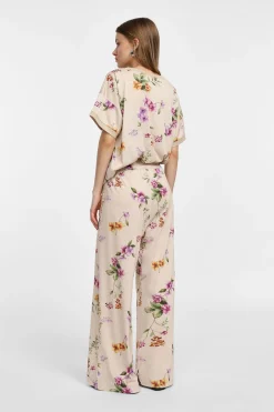 Pantaloni ampi con stampa floreale