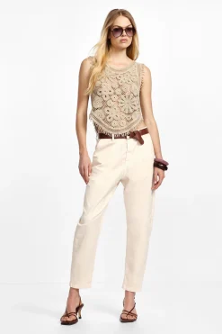 Pantaloni chino a vita alta con cintura