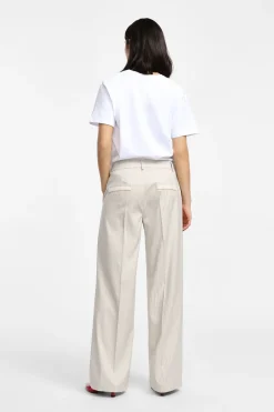Pantaloni gessati con gamba ampia