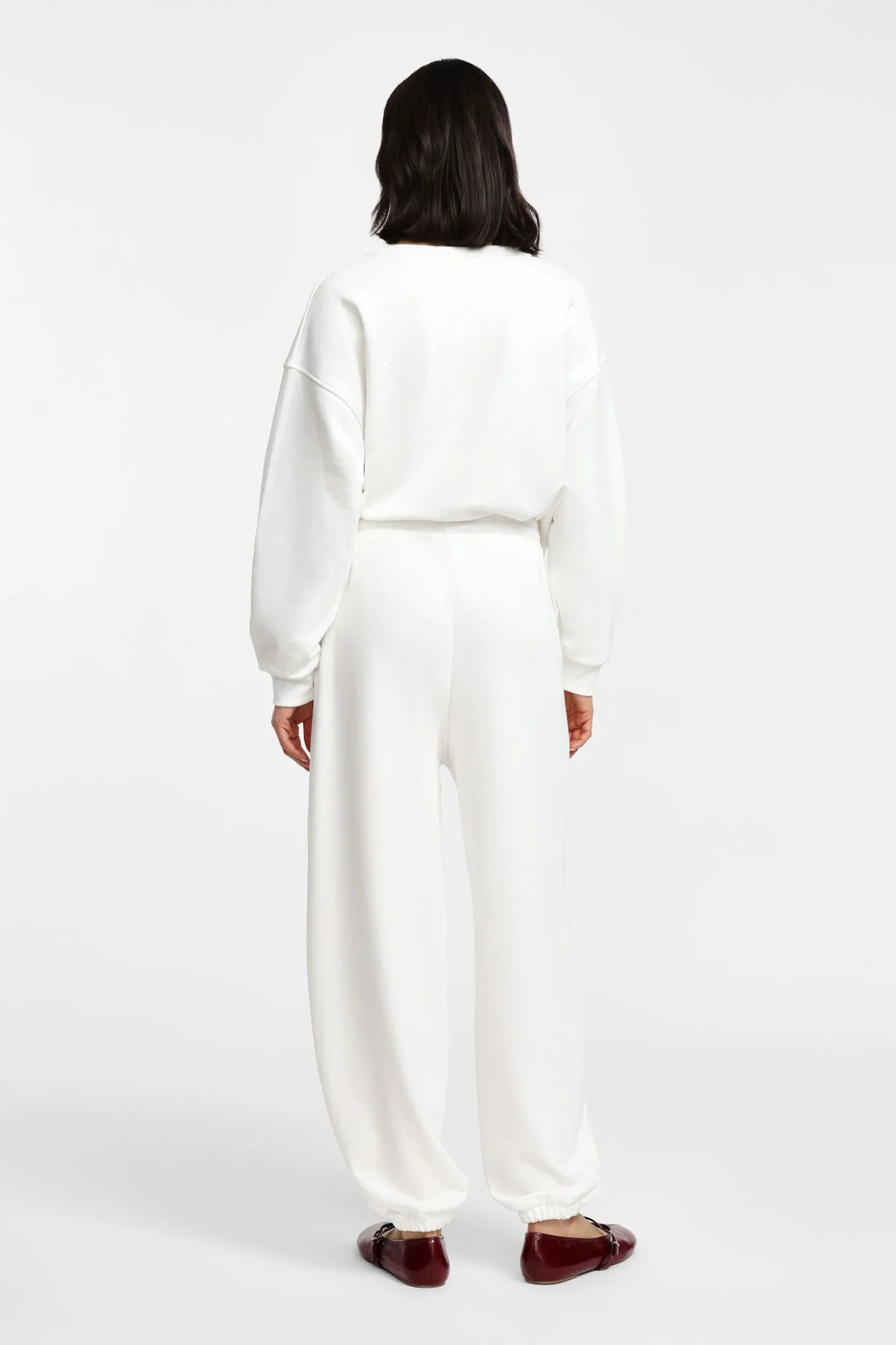 Pantaloni jogging con elastico