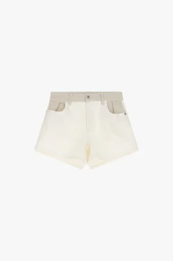 Shorts regulari a tinta unita