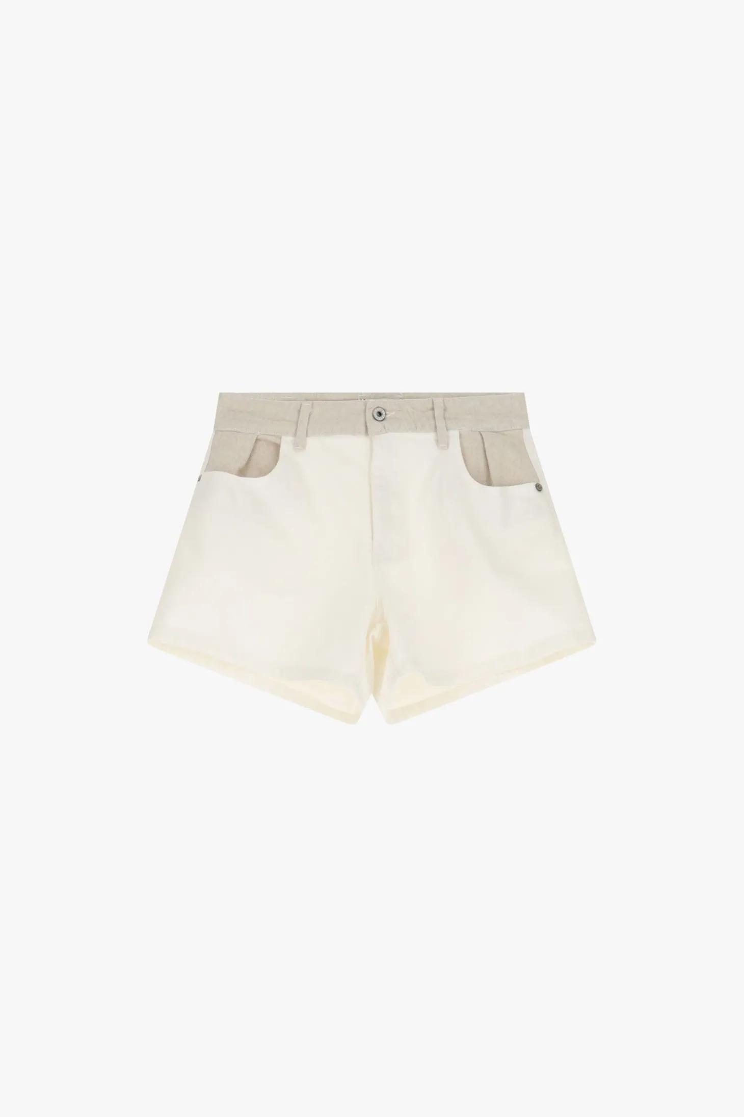 Shorts regulari a tinta unita