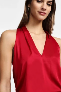 Top halter satinato con scollo a V