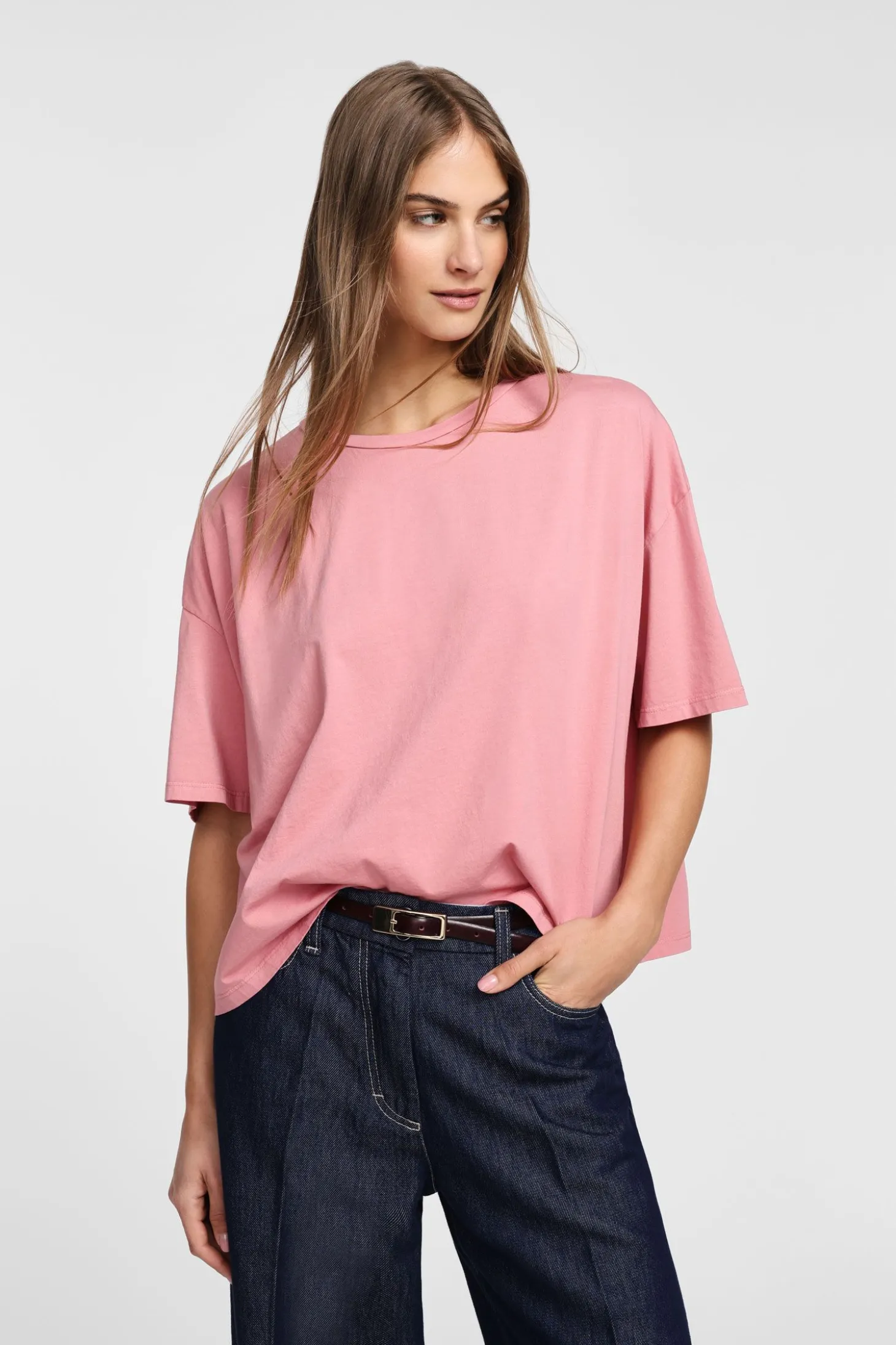 T-shirt con maniche corte e girocollo