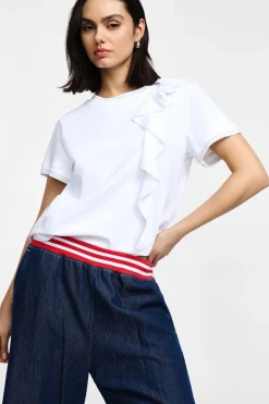 T-shirt con maniche corte e volant