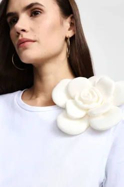 T-shirt maniche corte con maxi fiore