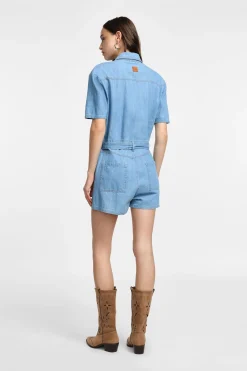 Tuta corta in denim con bottoni e cintura