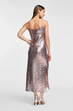 Vestito con paillettes e spalline