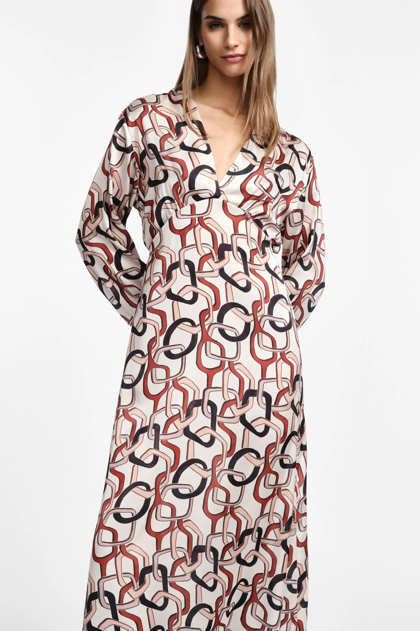 Vestito midi con stampa e maniche lunghe
